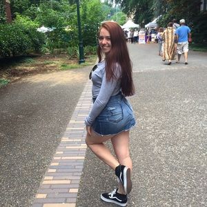 Meet your Posher, Kylee