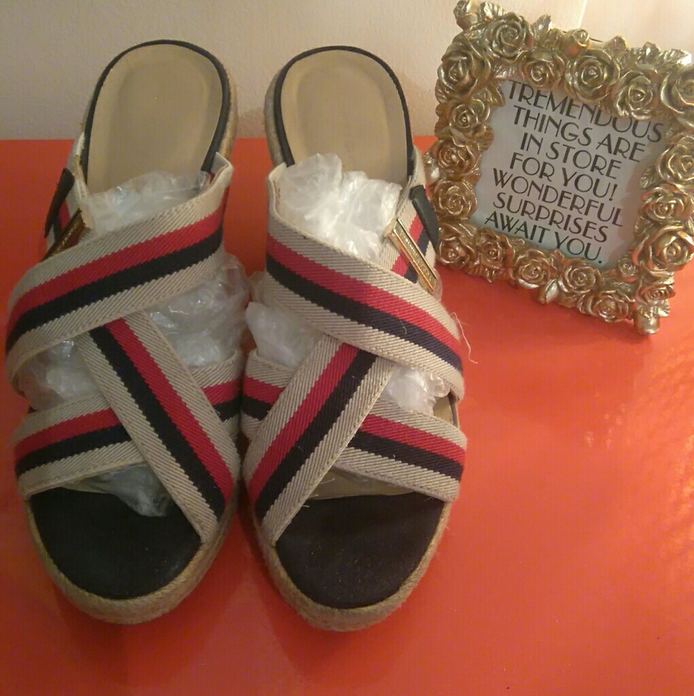 Tommy Hilfiger wedge sandal