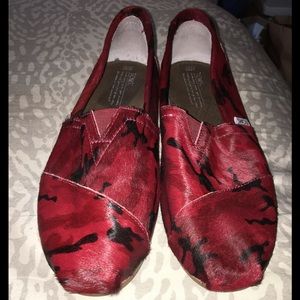 Toms shoes
