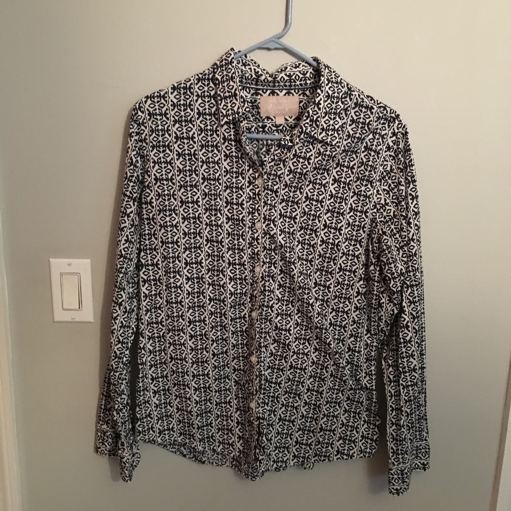 Banana Republic Patterned Button Down