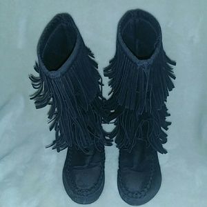 Toddler girl black fringe moccasin boots size 9