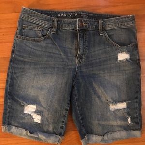 Ava and Viv brand distressed shorts size 14W