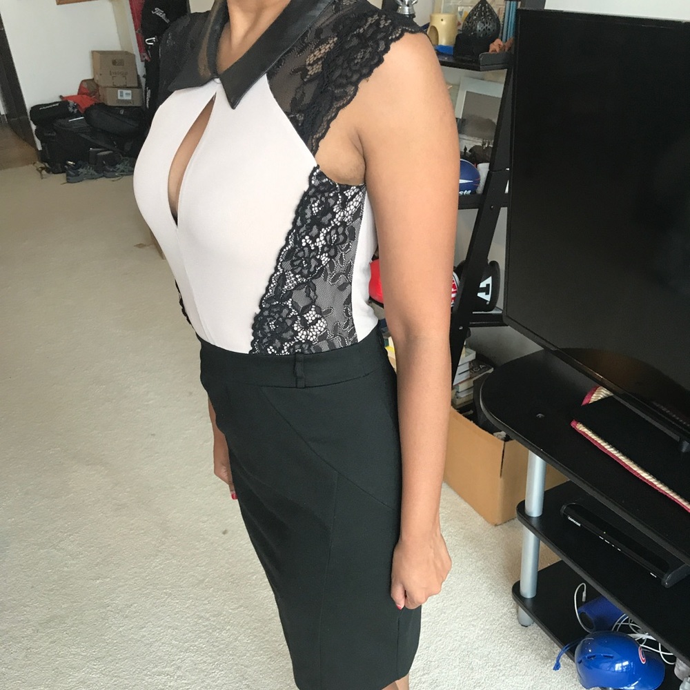 Lace-detail and leather-detail sheath