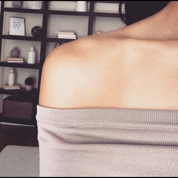 💥48 HOUR FLASH SALE💥 Taupe Off Shoulder Top - Picture 5 of 5