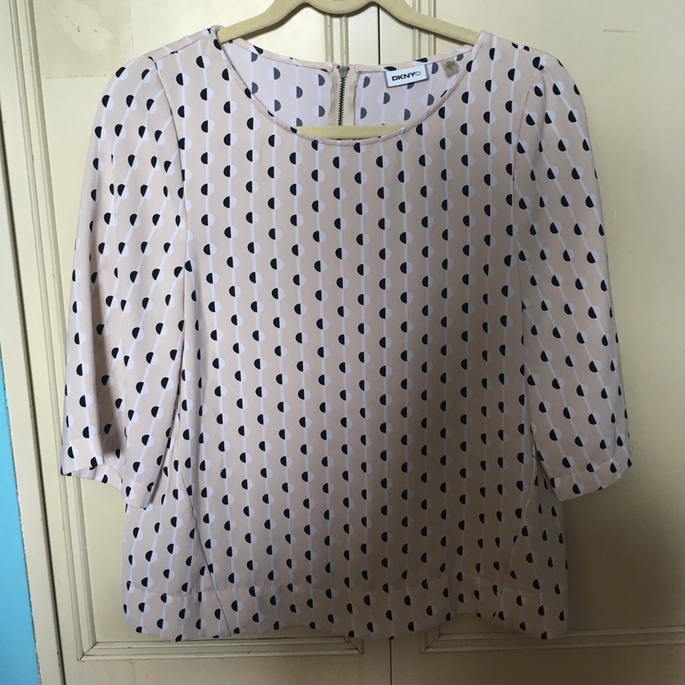 NWOT DKNYC Blouse