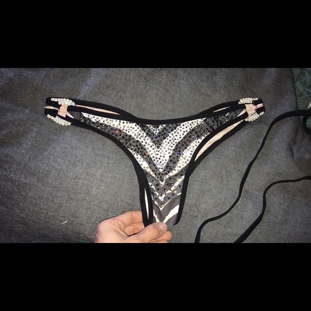 Competition Suit - Zebra Pattern With Crystals - image 2