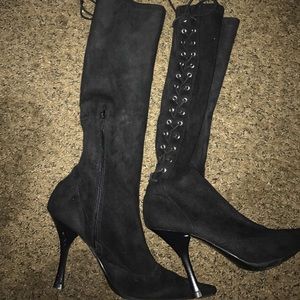 NWOB.....BCBGgirls BLACK LACE UP BACK SUEDE BOOTS