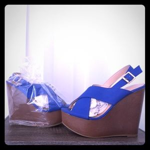 SLINGBACK WEDGE SANDALS ( last of this color)