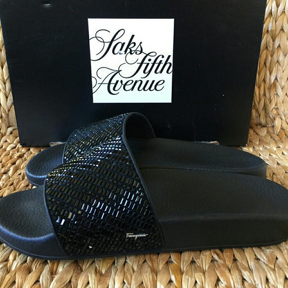 ❤️SOLD!❤️New Ferragamo Jet Black Slides womens 9M - Picture 5 of 8