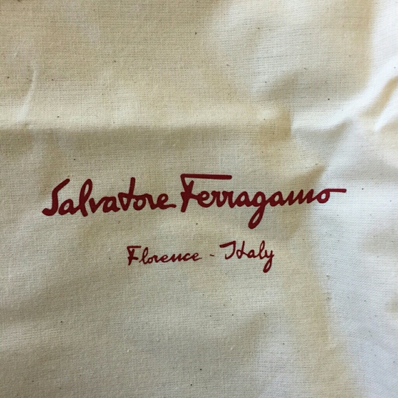 ❤️SOLD!❤️New Ferragamo Jet Black Slides womens 9M - Picture 8 of 8