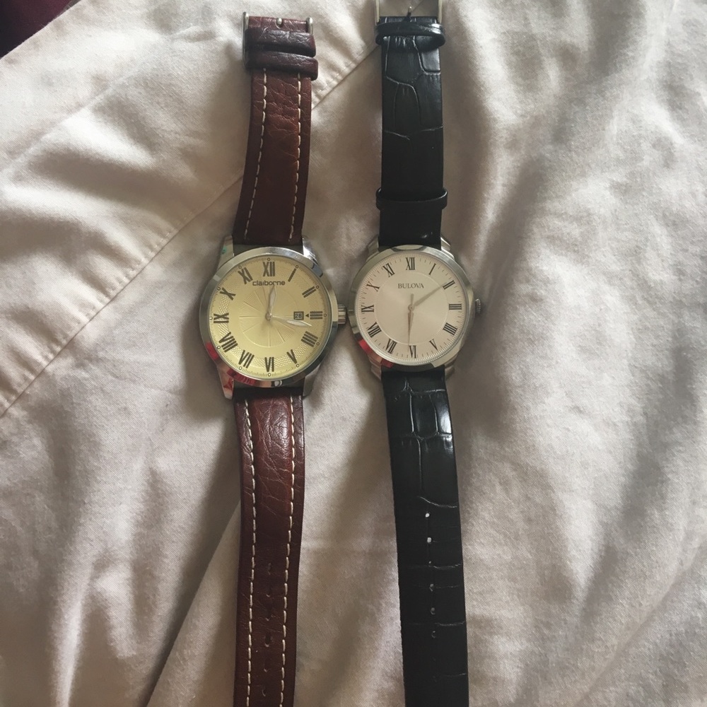 2 men's watches Bulova and Claiborne