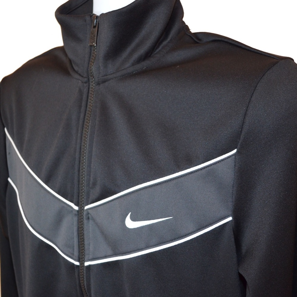 Nike Performance Sweater Zip Up!