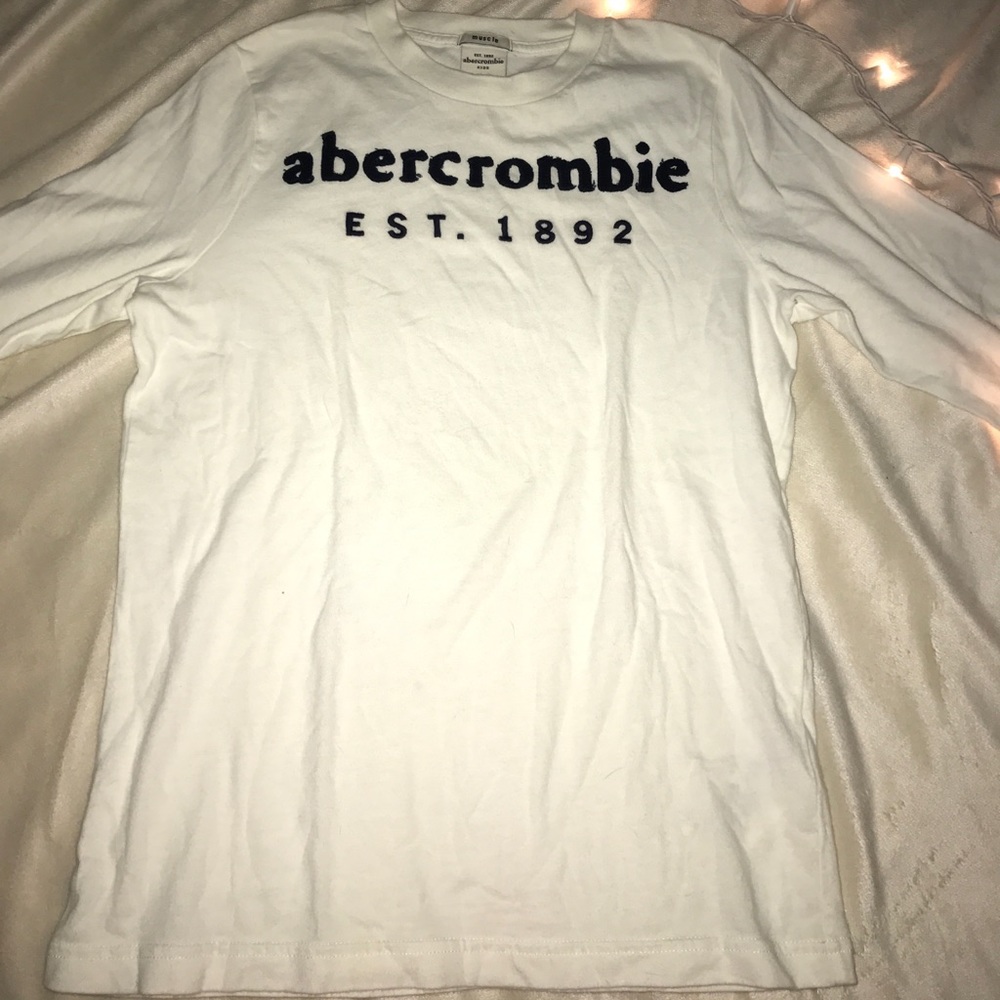 Kids comfy Abercrombie long sleeve tee