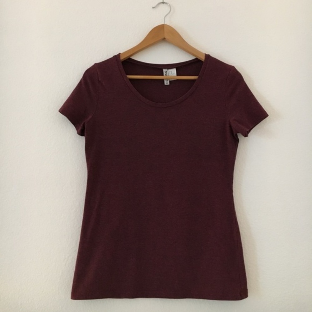 H&M basic Maroon t shirt