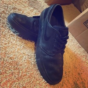 Nike leather janoski