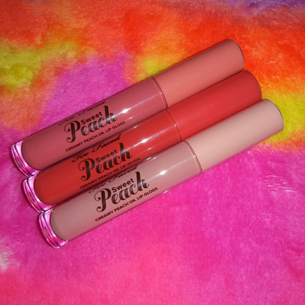 Brand new lip gloss!!