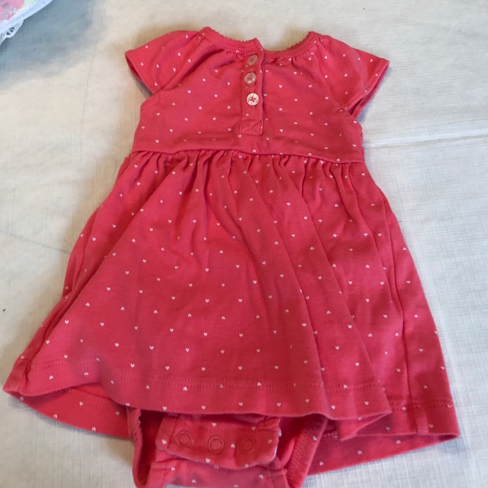 Pink dress with heart details!! Size 3 months!