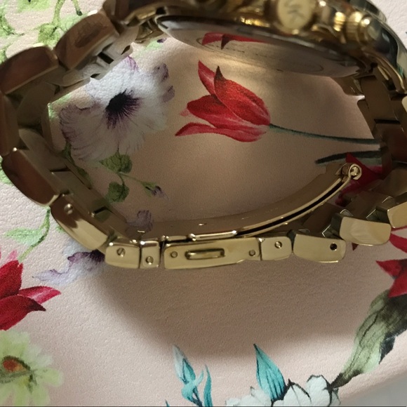 MICHAEL KORS Watch - Picture 3 of 5