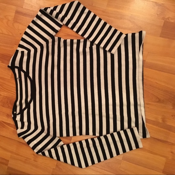 Sweater Bundle - Picture 2 of 5