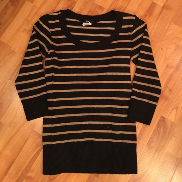 Sweater Bundle - Picture 5 of 5