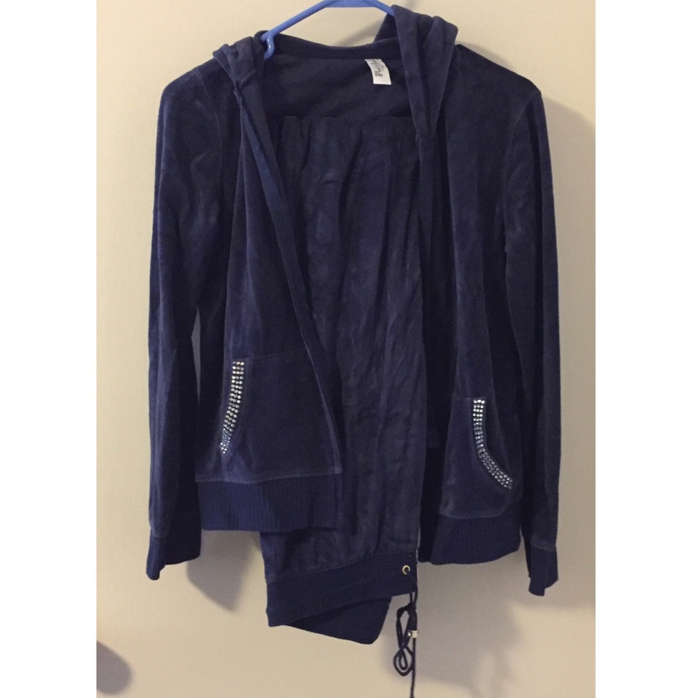 Express hoodie and sweats.