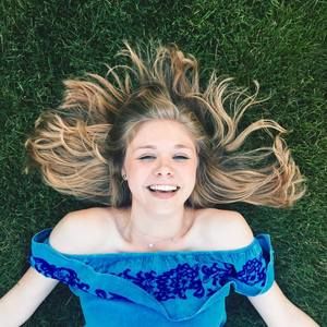 Meet your Posher, Kaia