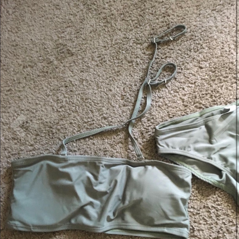 Sexy bikini - Picture 3 of 6