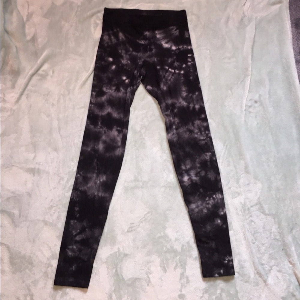 PINK Victoria's Secret tie dye leggings! Xs
