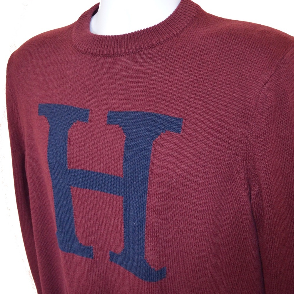 Tommy Hilfiger Sweater!