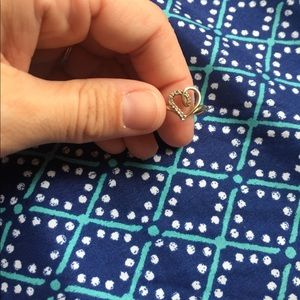 Gold diamond heart ring