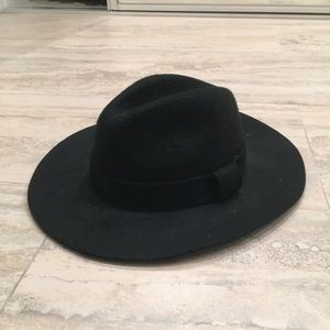 Black wool nasty gal hat