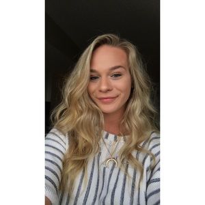 Meet your Posher, Lindsey