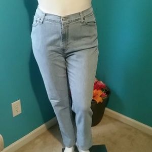 Levi's Size 16 Light Wash Jeans