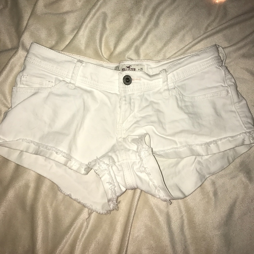 White low rise jean shorts