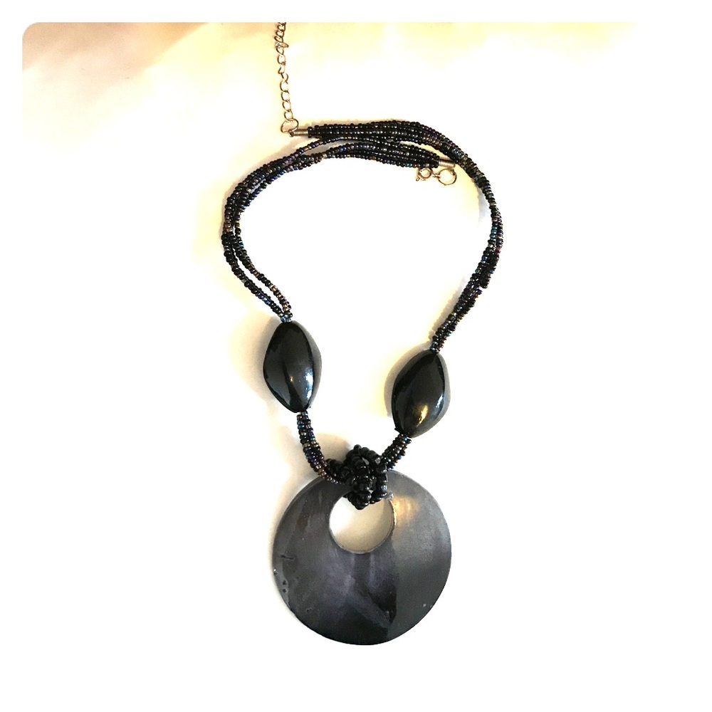 ⚫️⬛️Black shell necklace ⬛️⚫️
