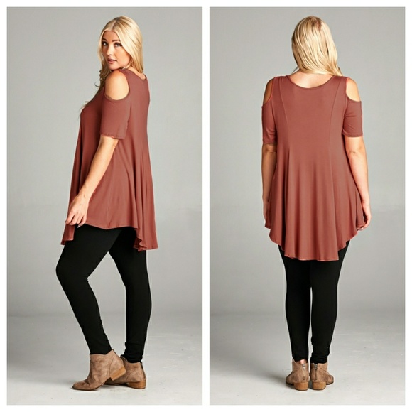 🦋MAKE AN OFFER!🦋Marsala Cold Shoulder Top - Picture 2 of 3