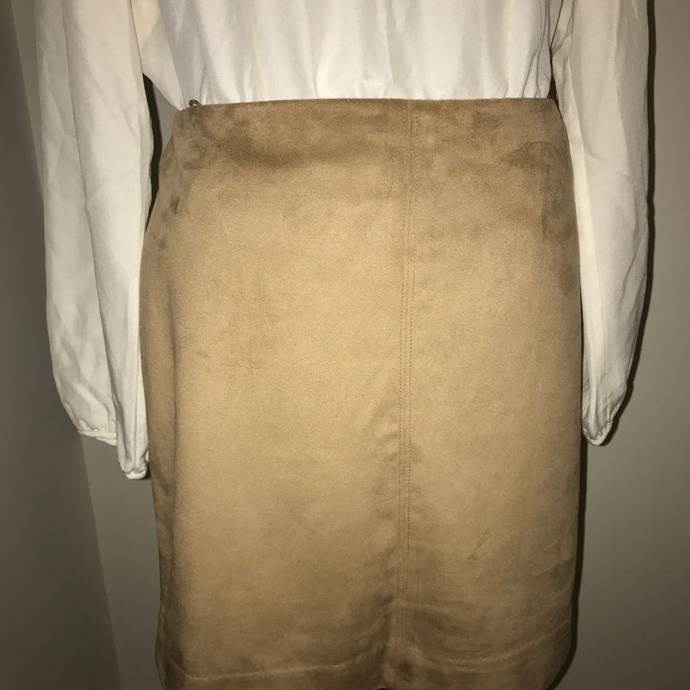 J.Crew Factory Size 4 Camel Colored Aline Skirt - image 4