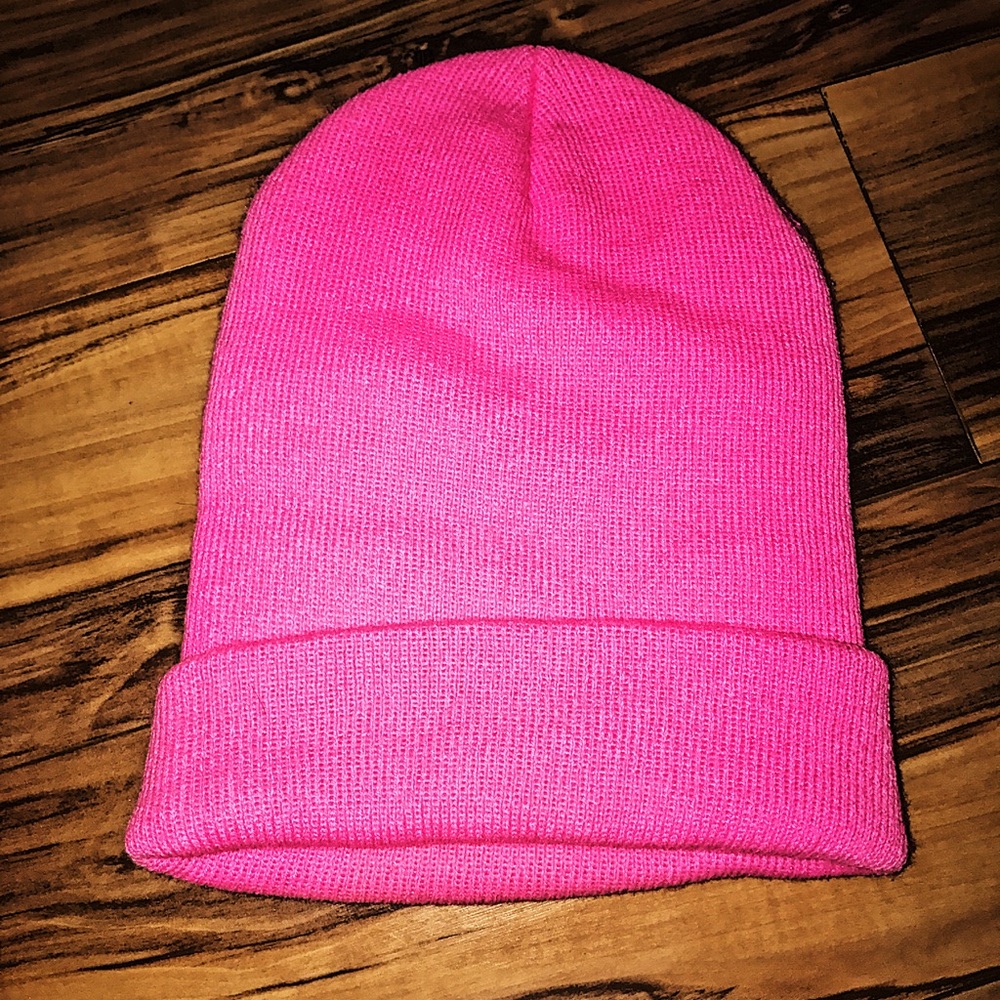 PINK BEANIE