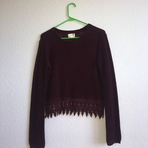 LA hearts size small Burgundy sweater