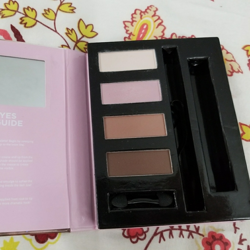 Matte Eyes Eyeshadow