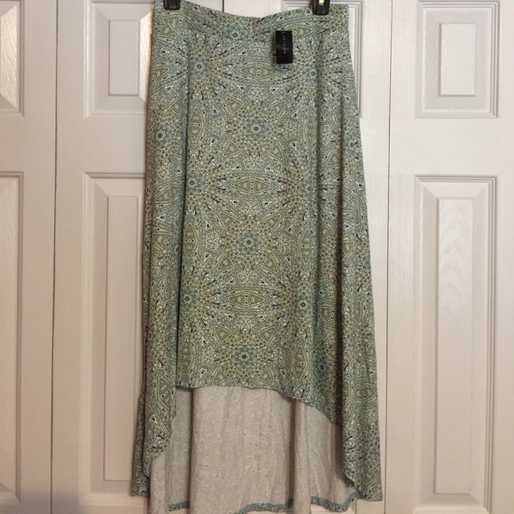 The Limited skirt - Picture 1 of 3