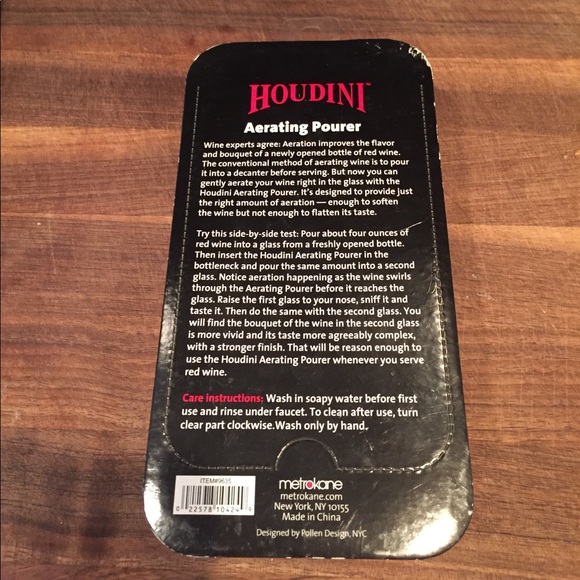 Houdini Aerating Pourer - Picture 2 of 2