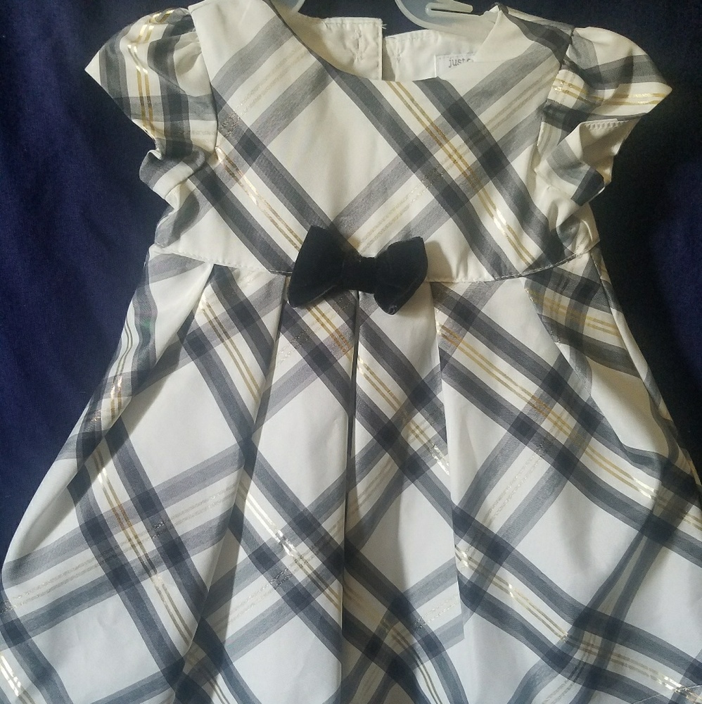 Girls dress
