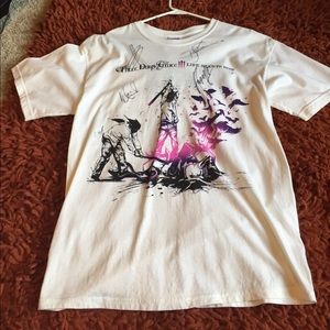 Autographed 3 days grace tshirt