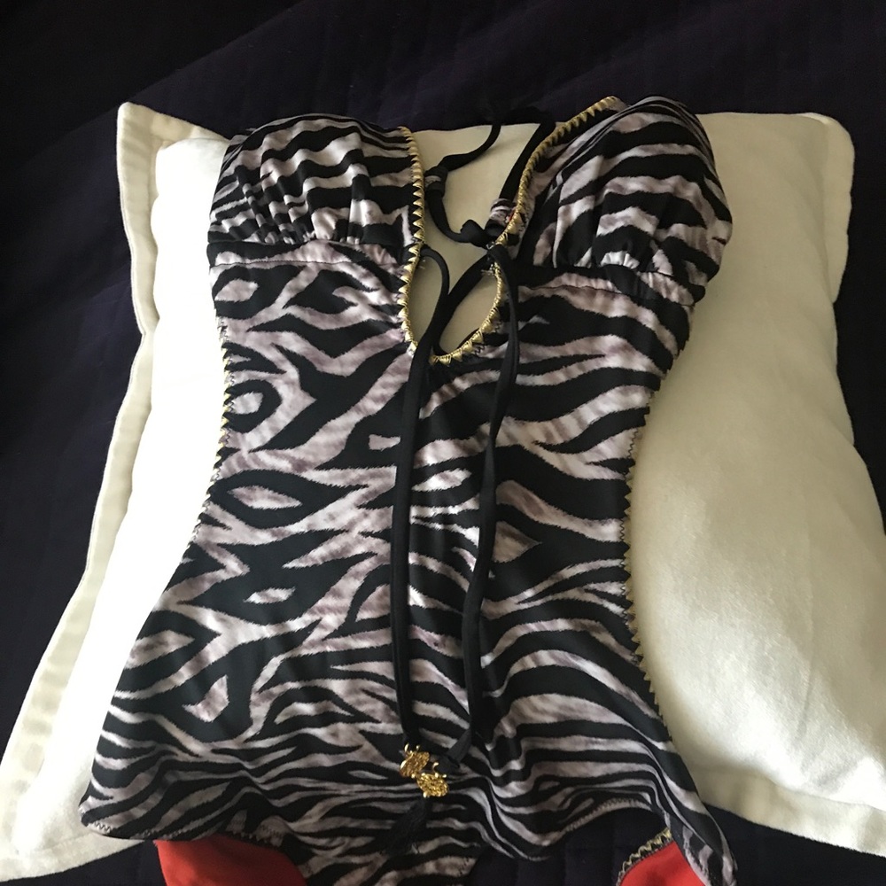 H&M Monokini