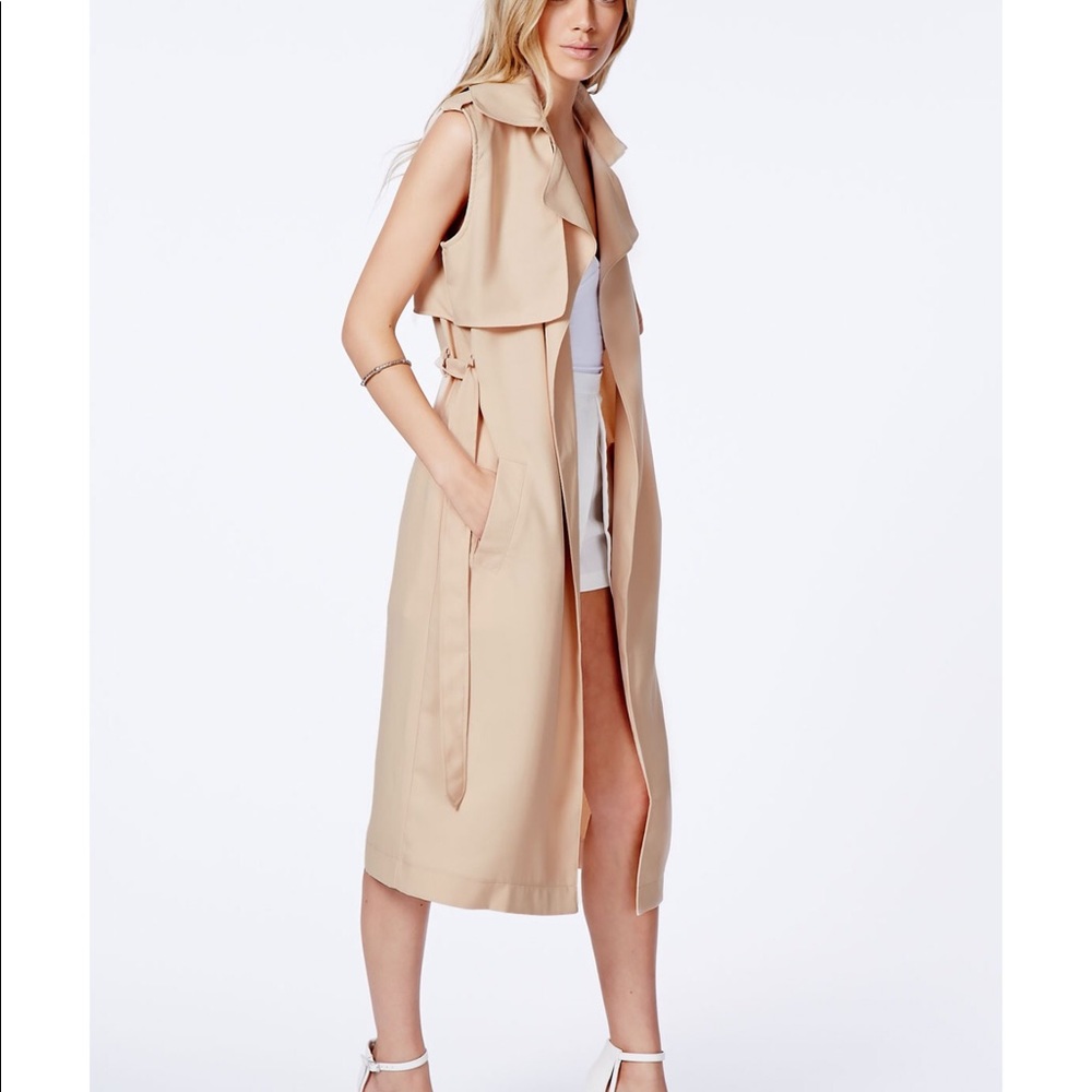 Missguided sleeveless trenchcoat