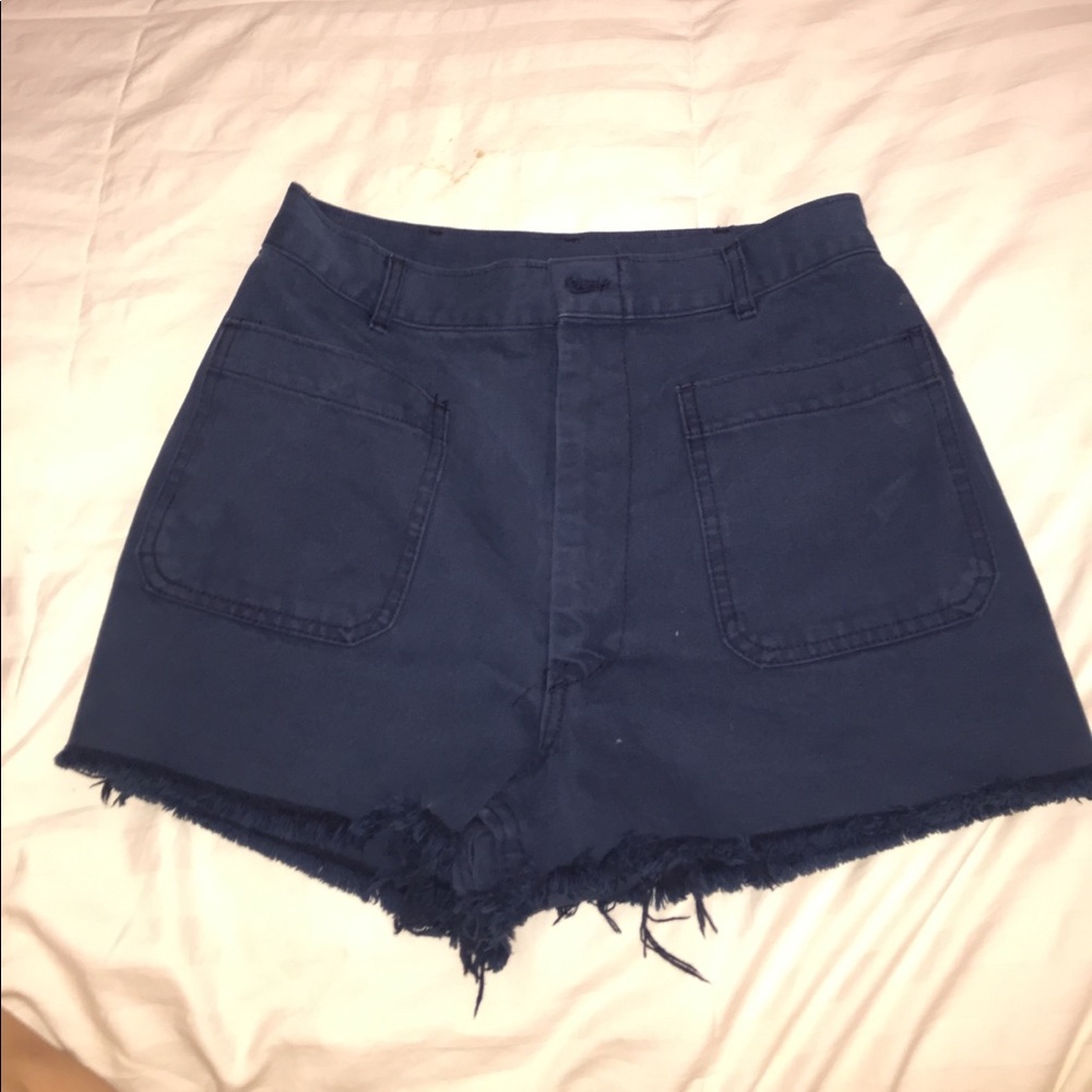 URBAN OUTFITTERS HIGH WAISTED SHORTS!