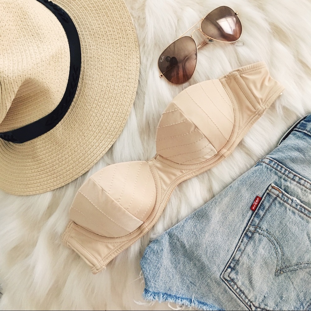 Stitched underwire bikini top from H&M size 34 A