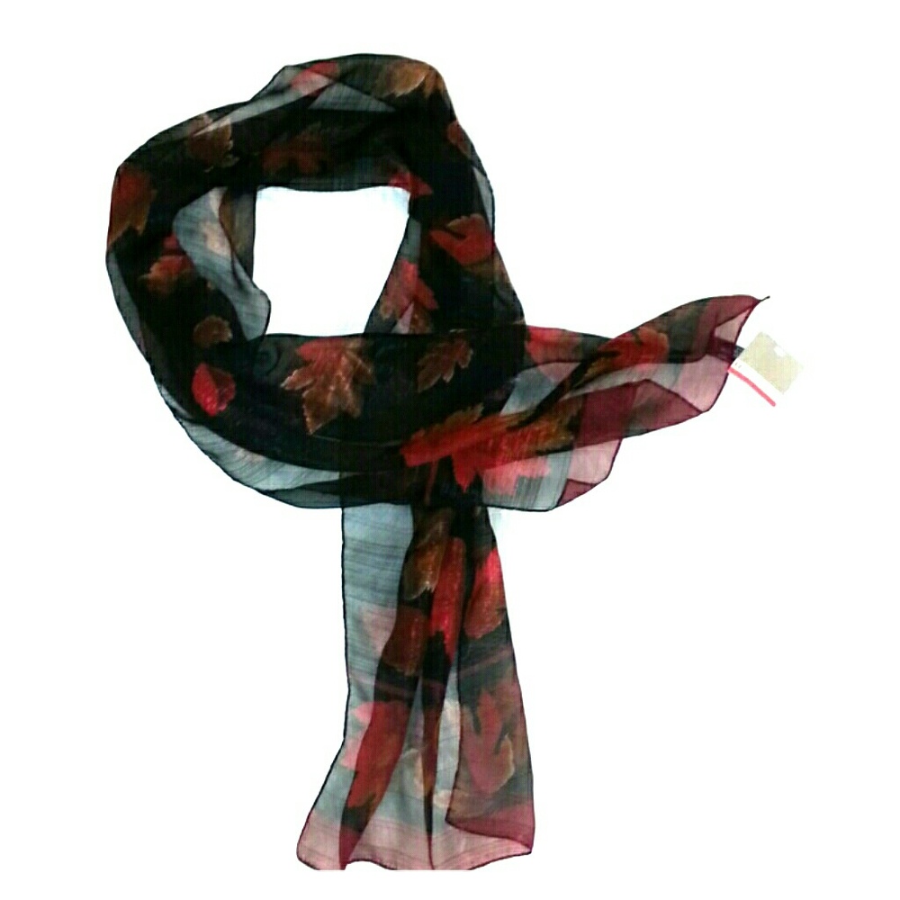 Croft & Barrow Gourgeous Polyester Scarf. NWT
