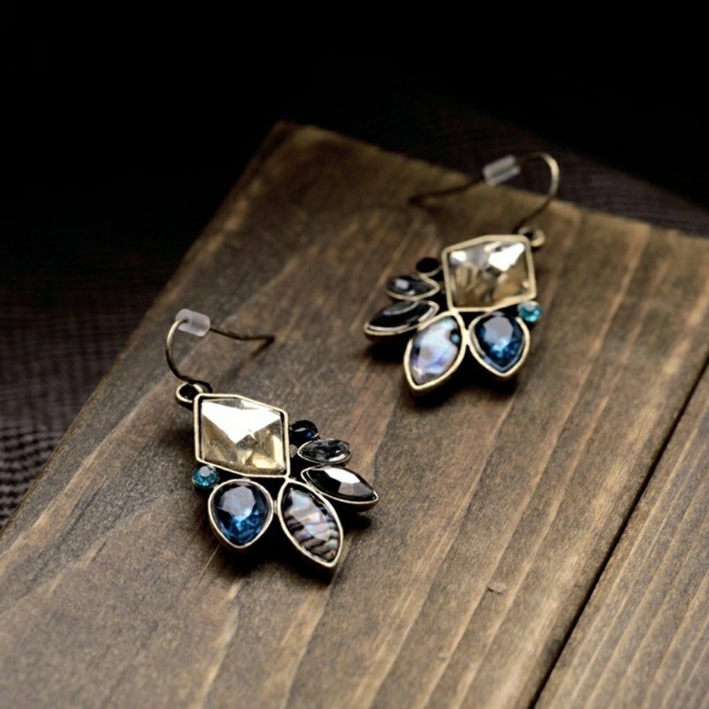 Boho Crystal Dangle Earrings - Picture 2 of 3
